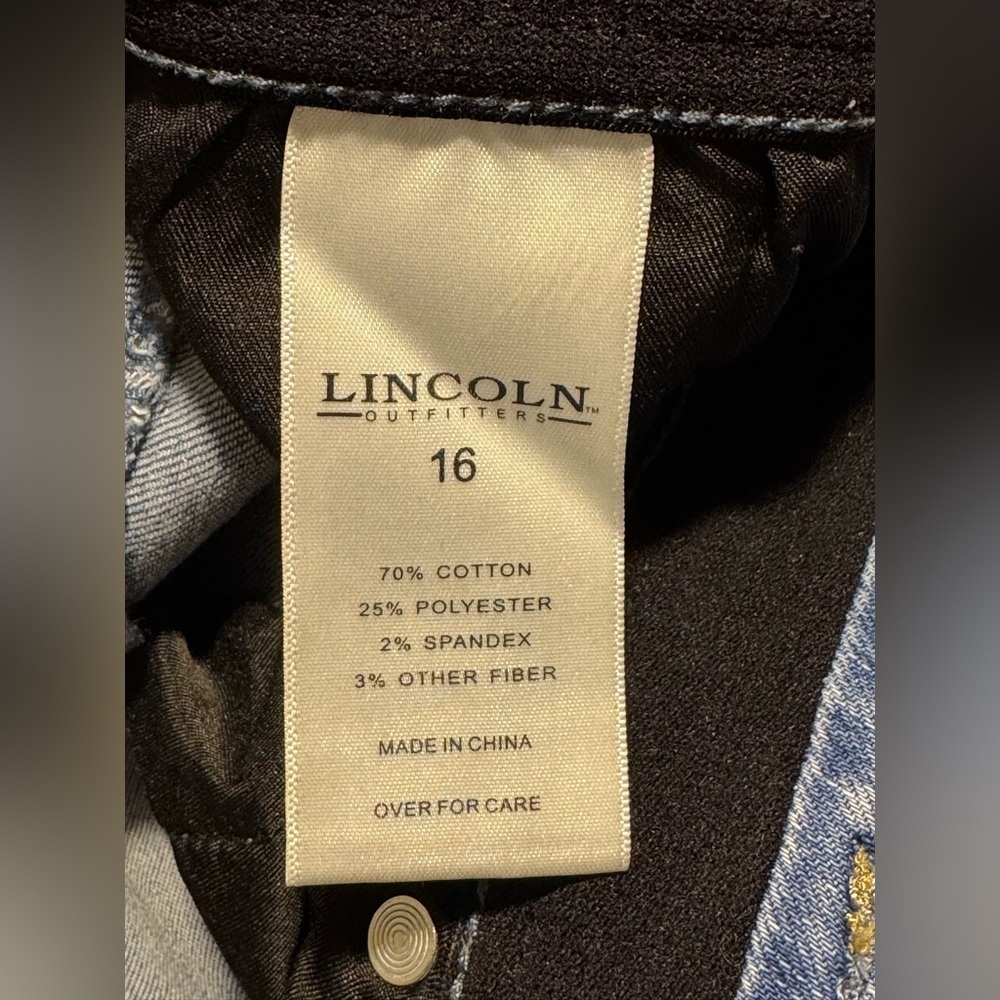 Stylish Blue Flare Women's Jeans by Lincoln Outfitters - Picture 8 of 8